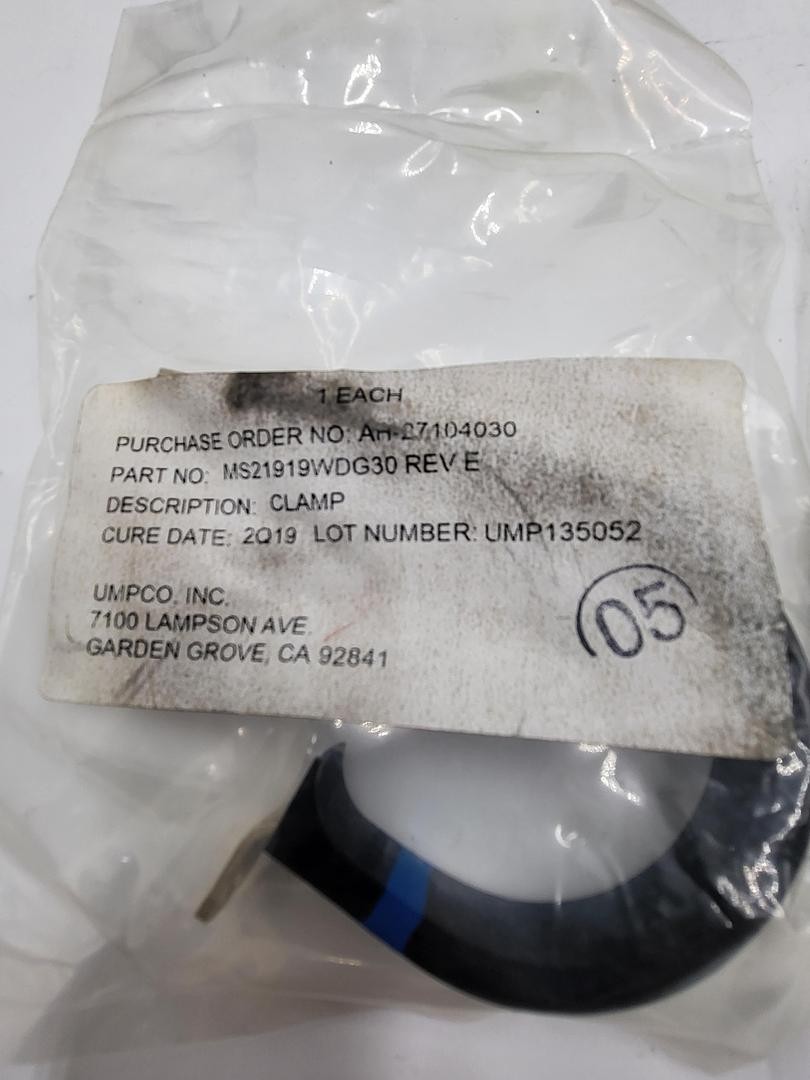 UMPCO WDG30 Snug-Fit Vibration-Damping Loop Clamp 1-7/8″ ID *NEW*