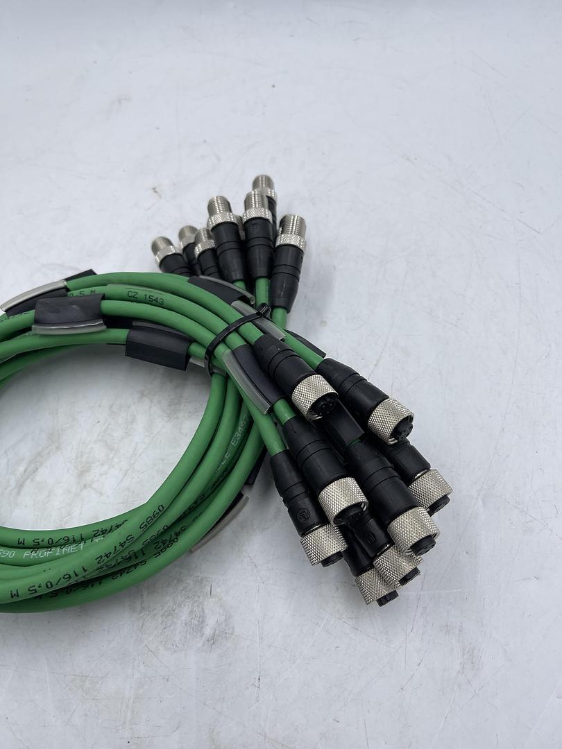 HARTING 0985 S4742 116/0,5M CZ 1543