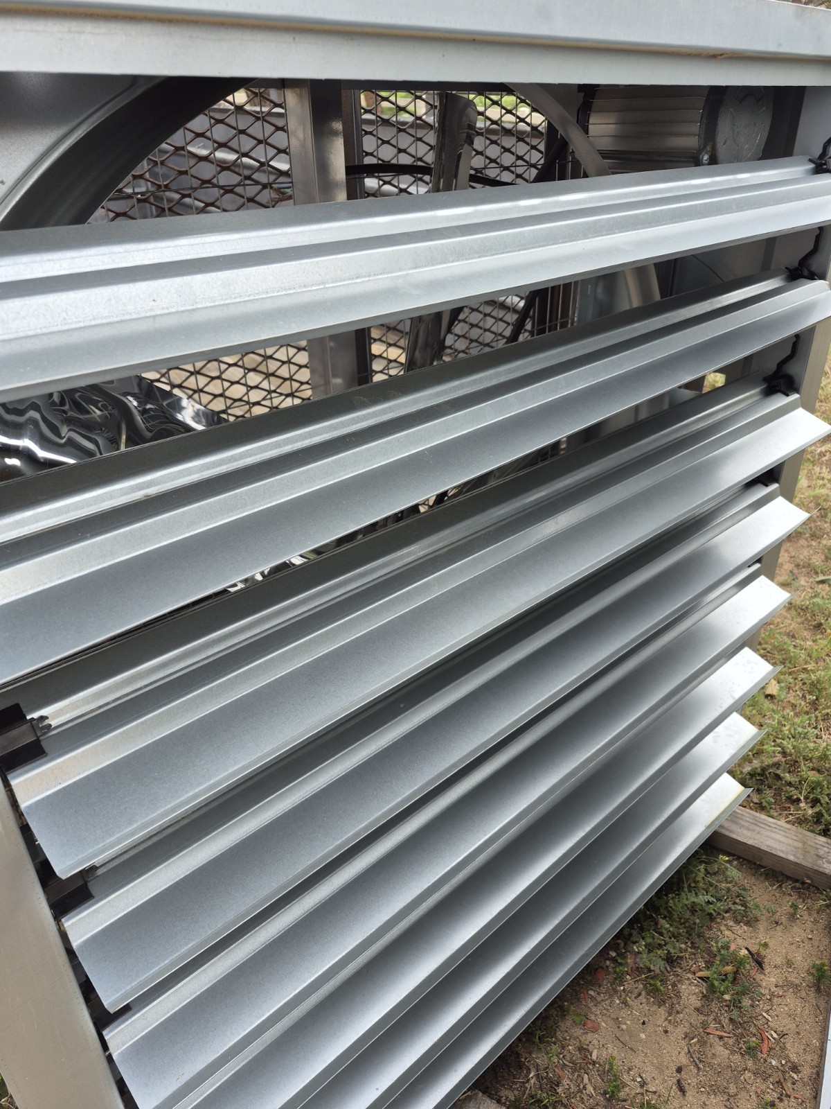 Greenhouse Cooling Fans 47 ×47 ×5 115 120 Volt 60 Hz Luvered
