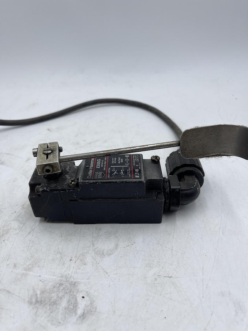 CUTLER HAMMER E50SG. E50DG1