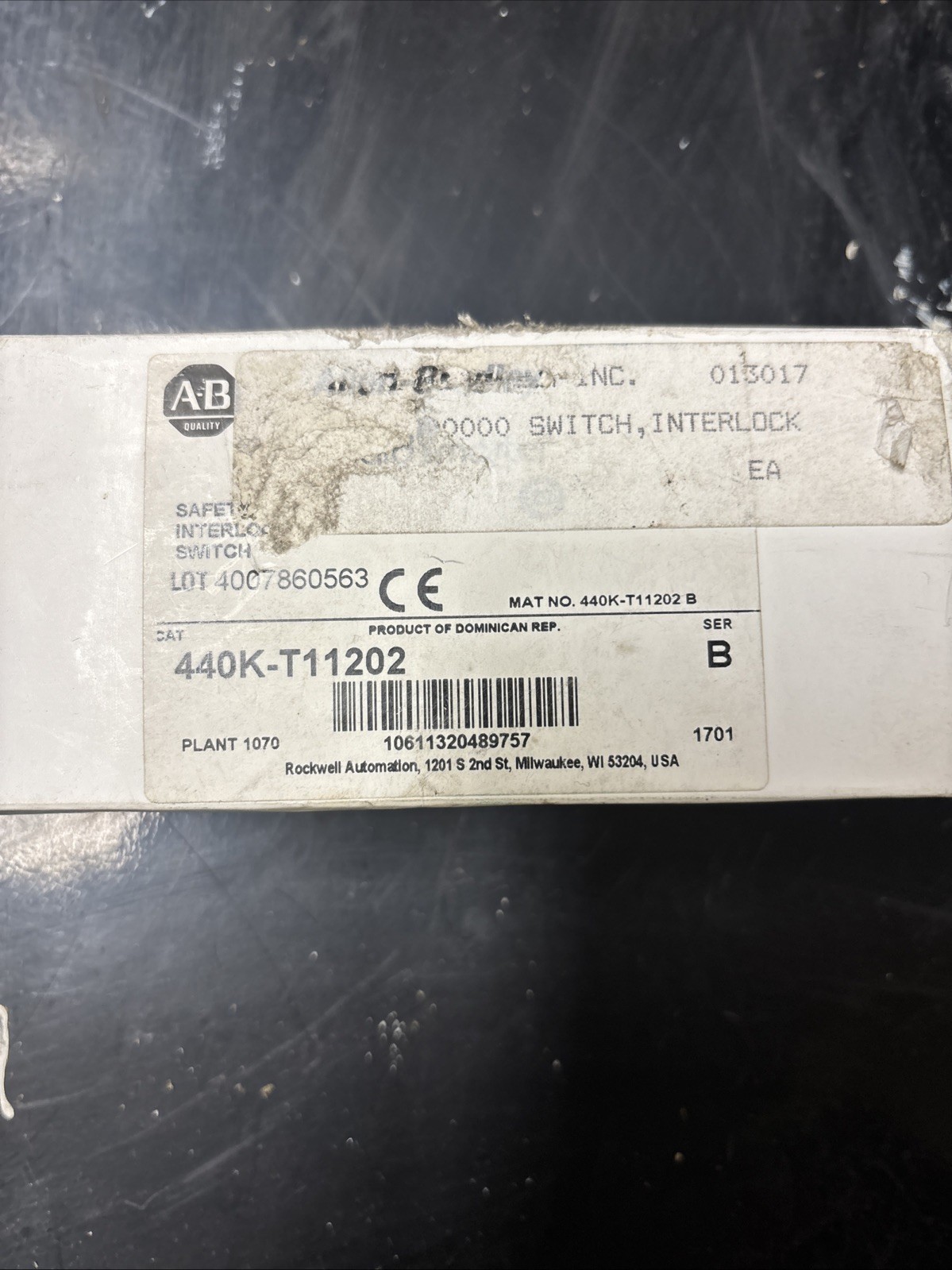 Allen-Bradley 440K-T11204 Ser B