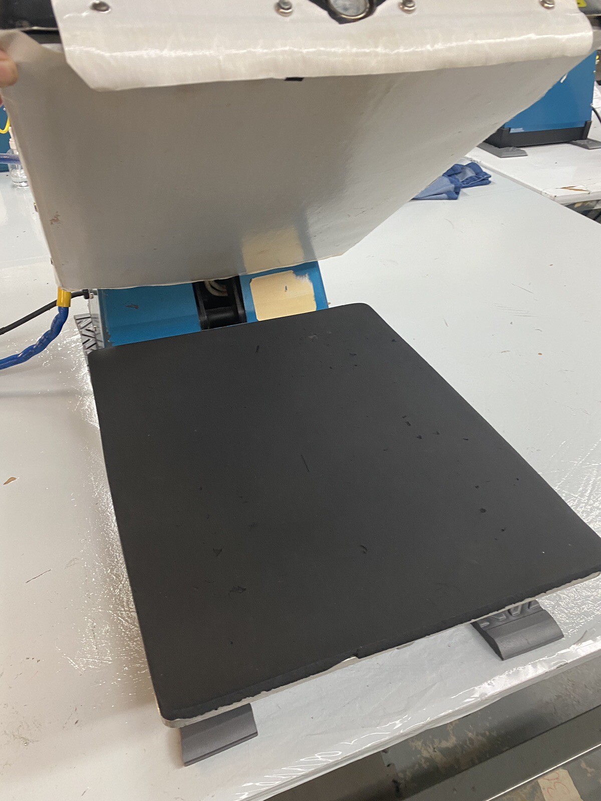Hix N 840 Heat Press