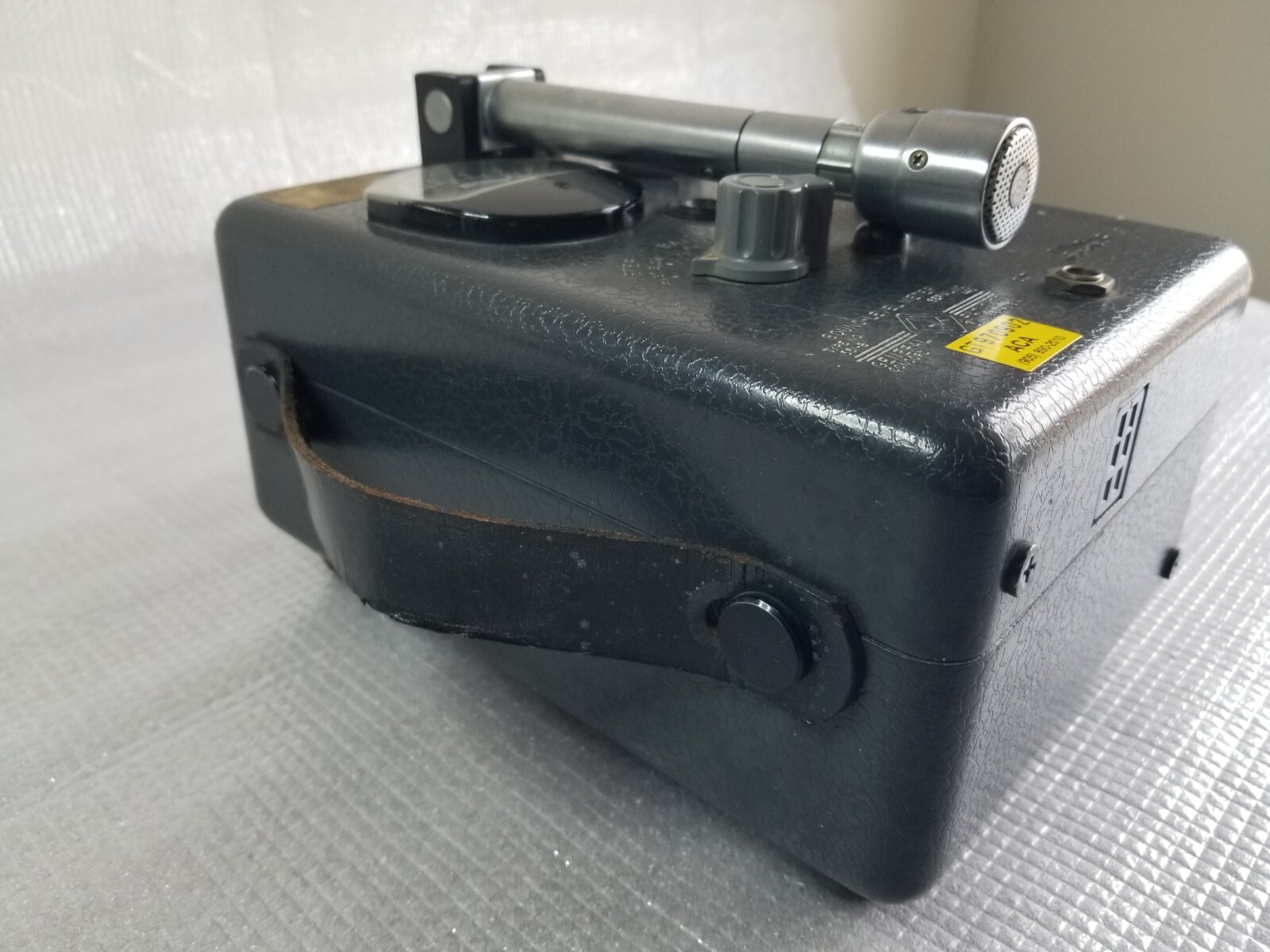 GENERAL RADIO COMPANY 1551-B SOUND LEVEL METER no power supply
