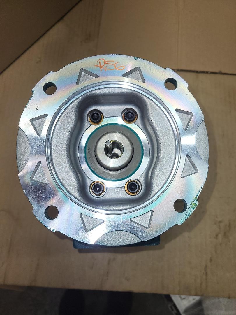 TIGEAR 2 17Q20R56 Right Angle Worm Gear Reducer 17Q20R56 20:1 RATIO ** NEW