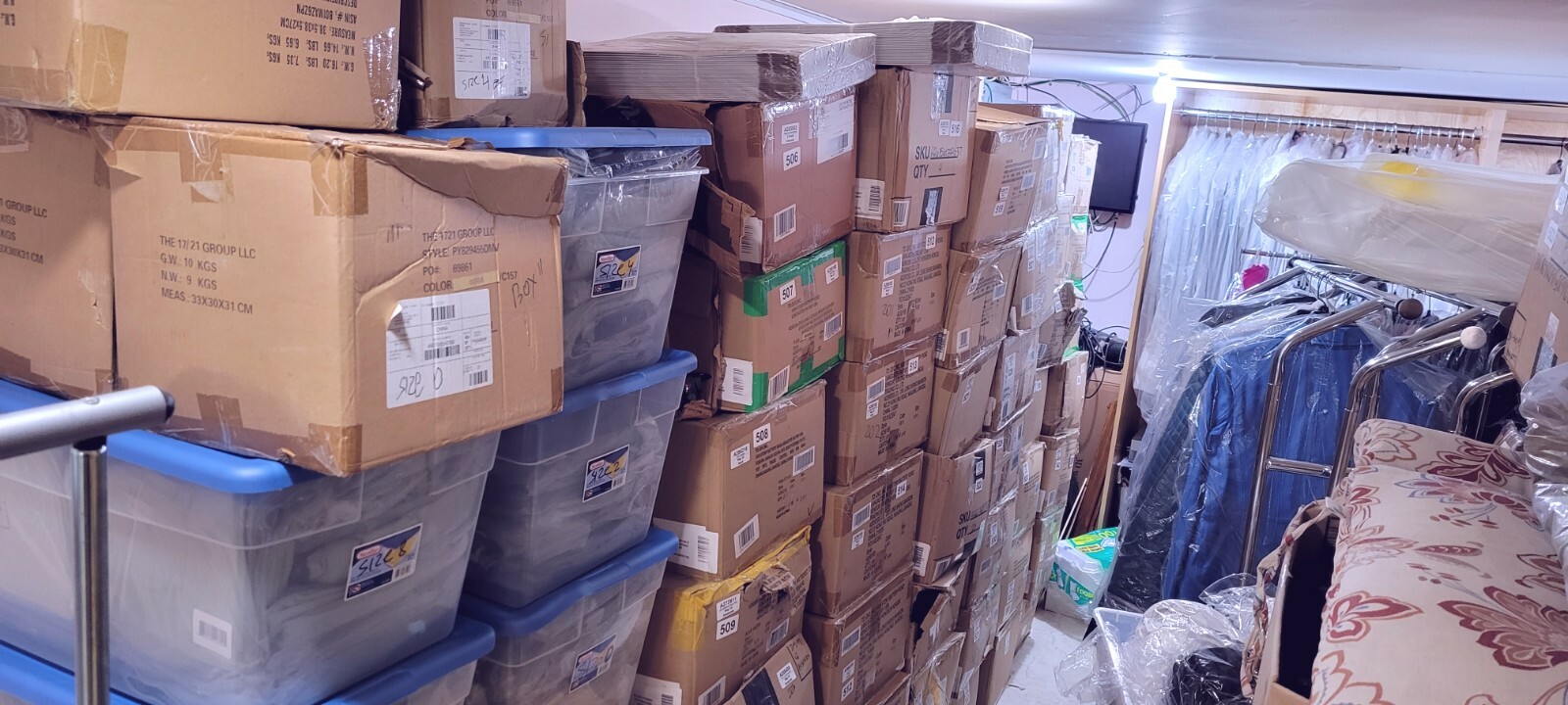eBay store Inventory for sale Women’s Clothing over 2500 items